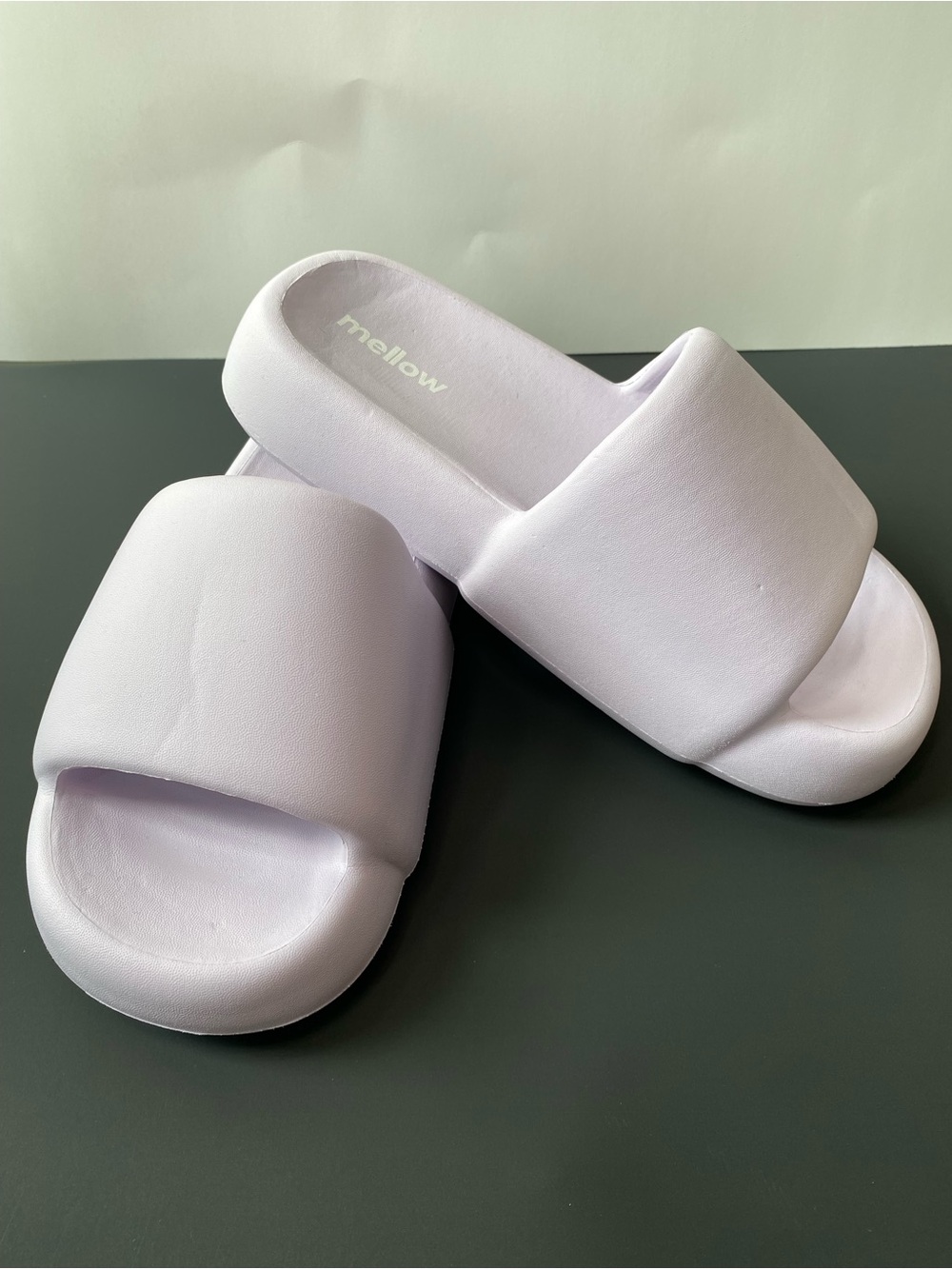 MELLOW SLIDES